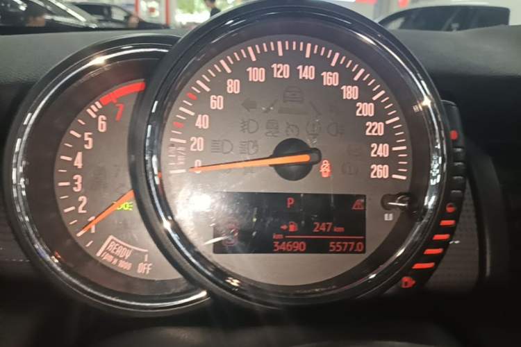 Used MINI 2014 1.5T COOPER Fun Instrument Cluster