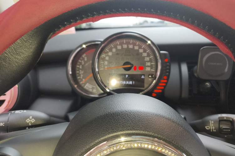 Used MINI 2014 1.2T ONE+ Instrument Cluster