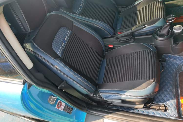Used MINI 2014 1.2T ONE+ Interior 1