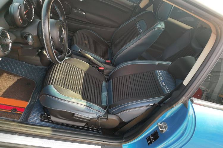 Used MINI 2014 1.2T ONE+ Interior 3