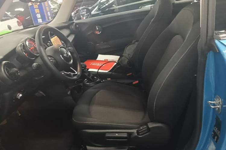 Used MINI 2014 1.5T COOPER Fun Left Front Seat