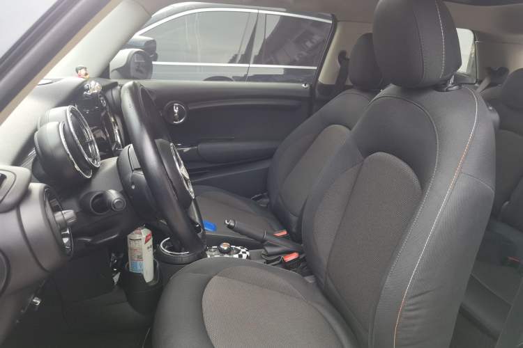Used MINI 2014 1.5T COOPER Fun Left Front Seat