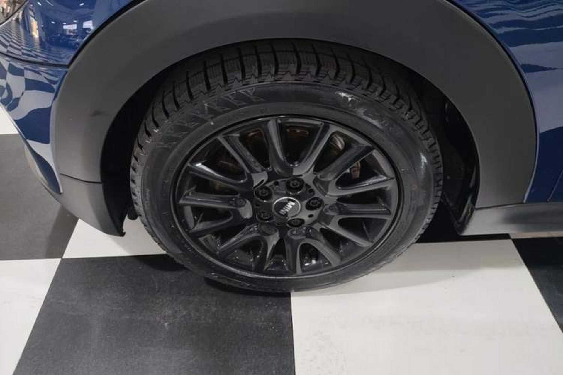 Used MINI 2014 1.5T COOPER Fun Left Front Wheel Hub