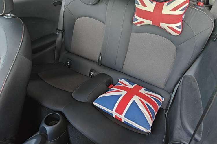 Used MINI 2014 1.2T ONE+ Left Rear Seat