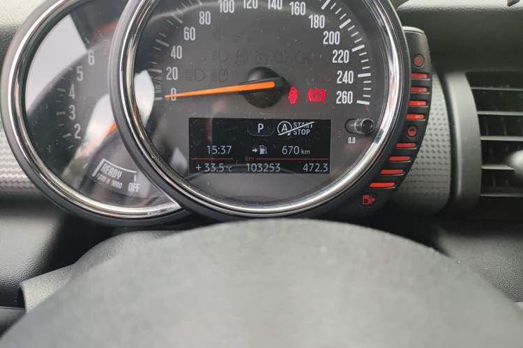 Used MINI 2014 1.5T COOPER Fun Odometer Close Up