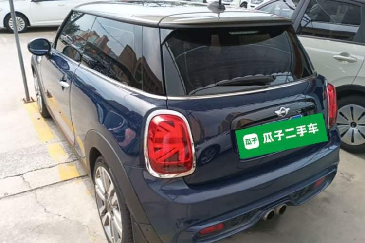 Used MINI 2014 2.0T COOPER S Excitement Rear Left 45 Deg