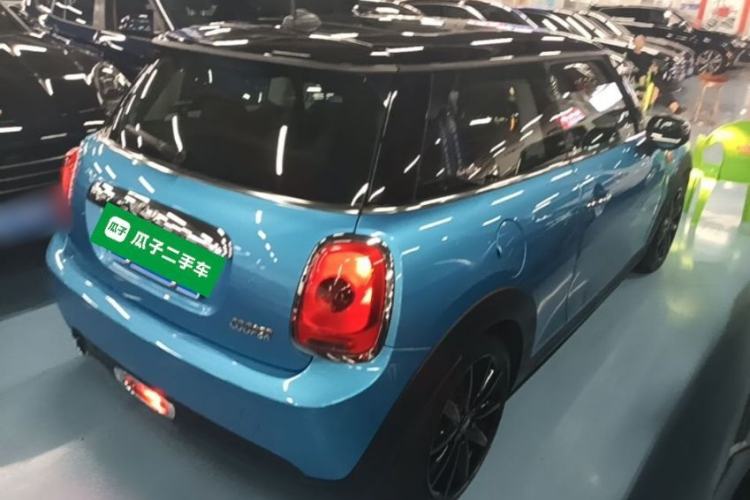Used MINI 2014 1.5T COOPER Fun Rear Right 45 Deg