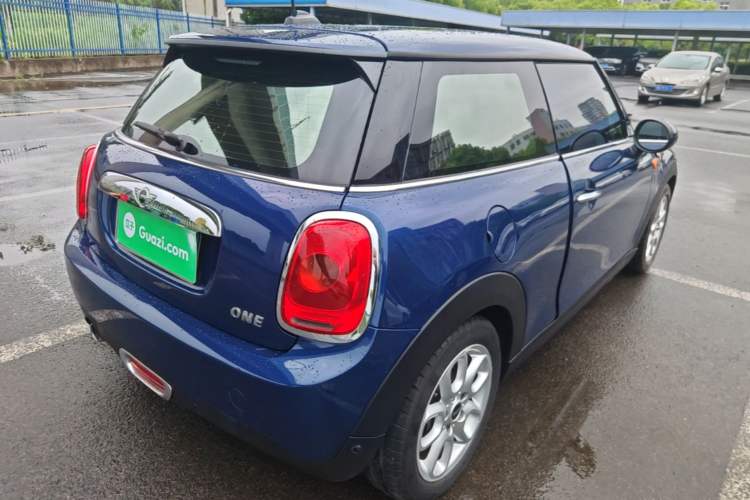 Used MINI 2014 1.2T ONE+ Rear Right 45 Deg
