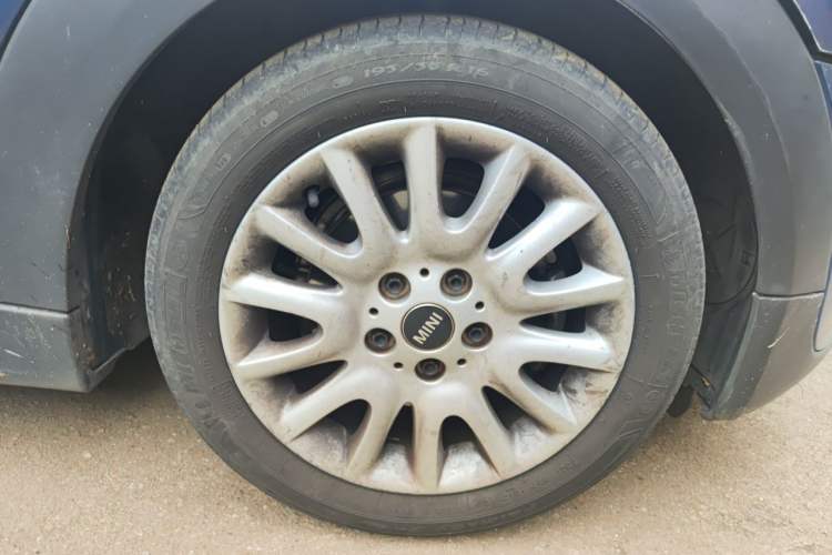 Used MINI 2014 1.5T COOPER Fun Right Front Wheel Hub