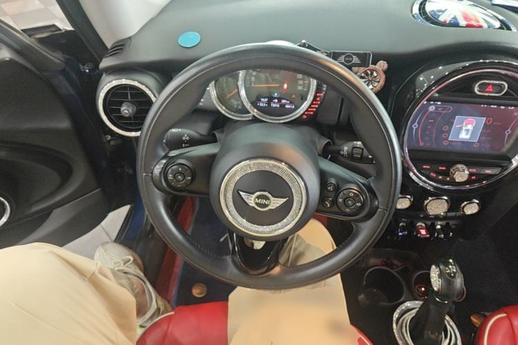 Used MINI 2014 1.5T COOPER Fun Steering Wheel