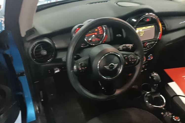 Used MINI 2014 1.5T COOPER Fun Steering Wheel