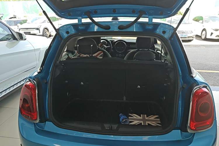 Used MINI 2014 1.2T ONE+ Trunk