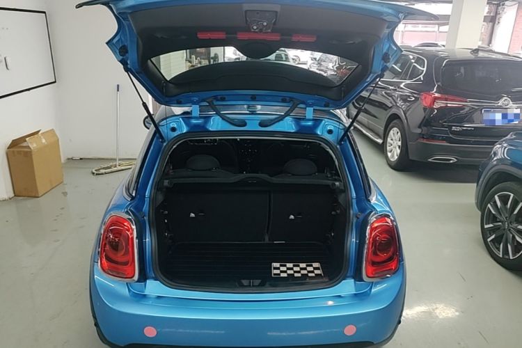 Used MINI 2014 1.5T COOPER Excitement Trunk