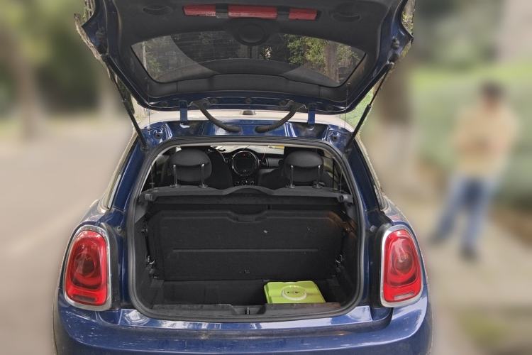 Used MINI 2014 1.5T COOPER Excitement Trunk