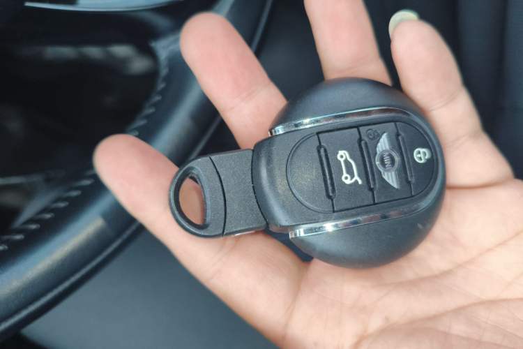 Used MINI 2014 1.5T COOPER Fun Vehicle Key