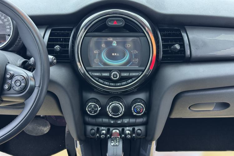 Used MINI 2014 1.5T COOPER Fun Audio And AC Panel
