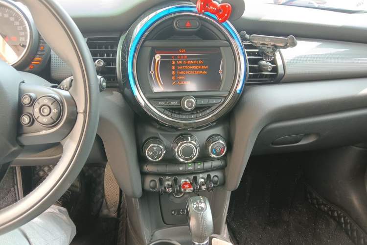 Used MINI 2014 1.5T COOPER Fun Audio And AC Panel