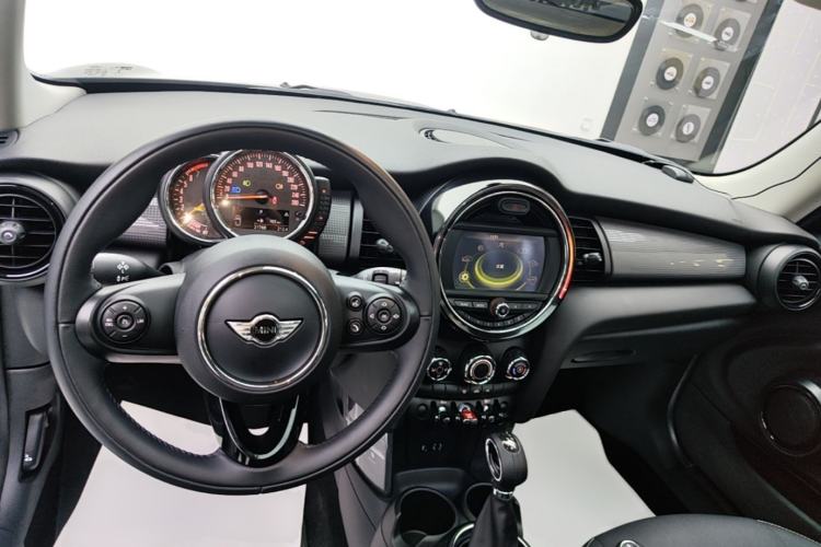 Used MINI 2014 1.5T COOPER Fun Center Console