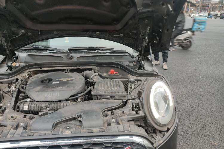 Used MINI 2014 2.0T COOPER S Excitement Engine Bay Left