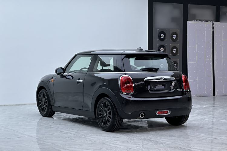 Used MINI 2014 1.5T COOPER Fun Exterior 7