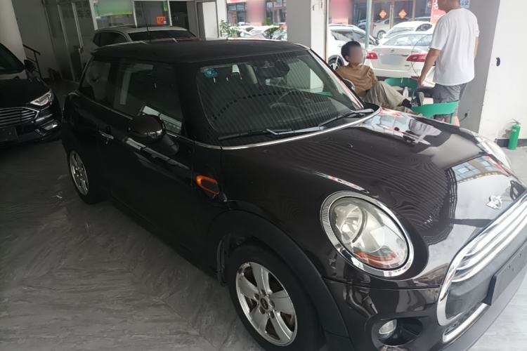 Used MINI 2014 1.2T ONE Front Right 45 Deg