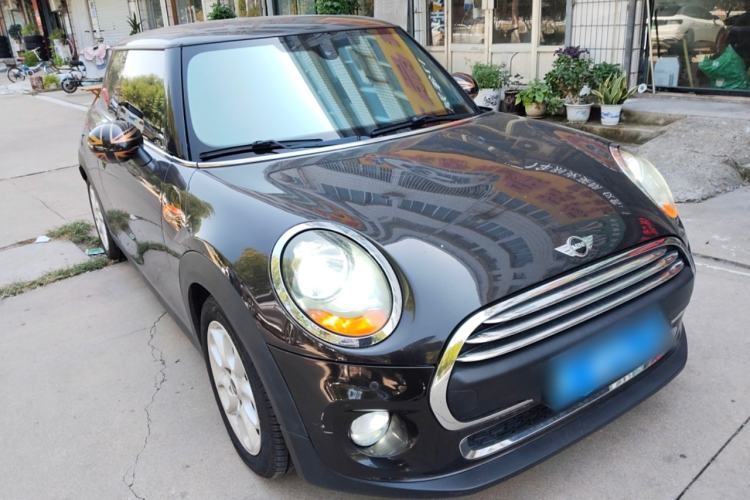 Used MINI 2014 1.2T ONE+ Front Right 45 Deg