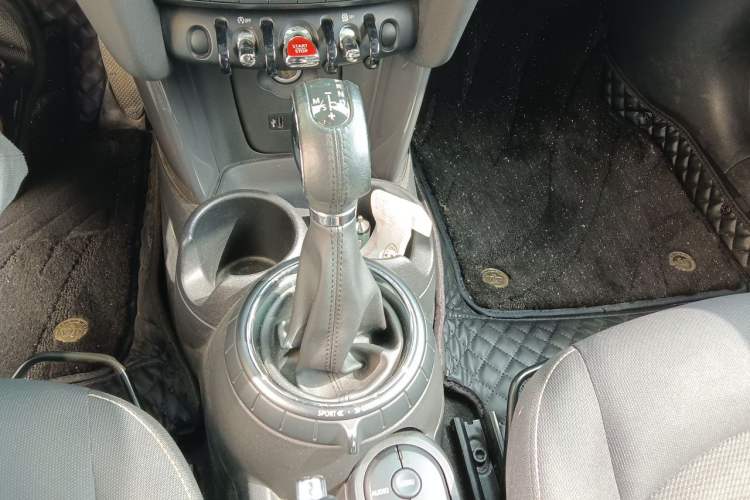 Used MINI 2014 1.5T COOPER Fun Gear Lever
