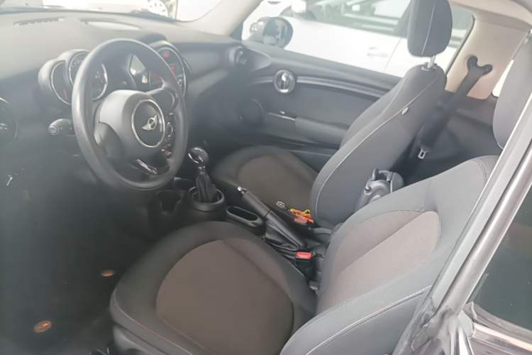 Used MINI 2014 1.2T ONE Left Front Seat