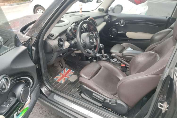 Used MINI 2014 2.0T COOPER S Excitement Left Front Seat