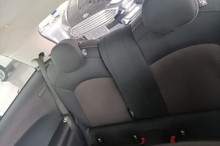 Used MINI 2014 1.2T ONE Left Rear Seat