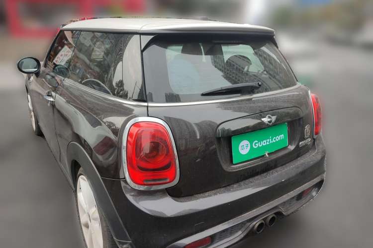 Used MINI 2014 2.0T COOPER S Excitement Rear Left 45 Deg