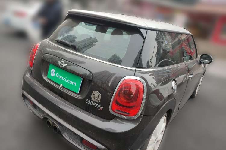 Used MINI 2014 2.0T COOPER S Excitement Rear Right 45 Deg