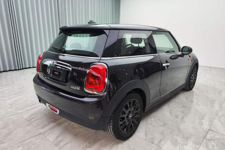 Used MINI 2014 1.5T COOPER Fun Rear Right 45 Deg