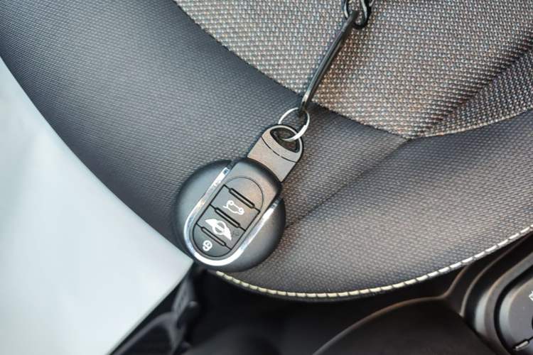 Used MINI 2014 1.5T COOPER Fun Vehicle Key