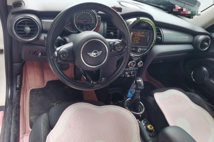 Used MINI 2014 1.5T COOPER Excitement Center Console