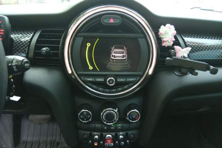 Used MINI 2014 2.0T COOPER S Fun Audio And AC Panel