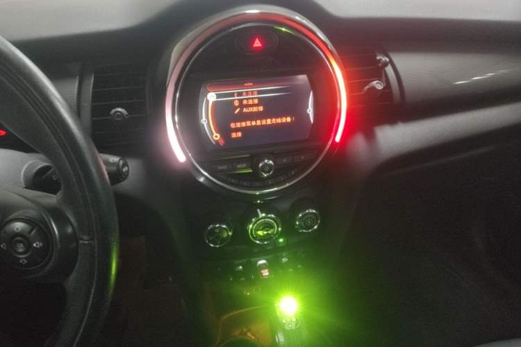 Used MINI 2014 1.5T COOPER Fun Audio And AC Panel