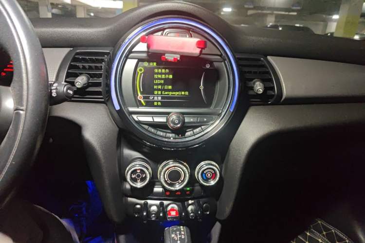 Used MINI 2014 1.5T COOPER Fun Audio And AC Panel