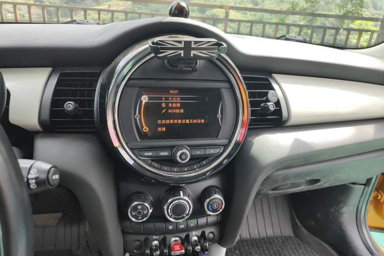 Used MINI 2014 1.5T COOPER Fun Audio And AC Panel