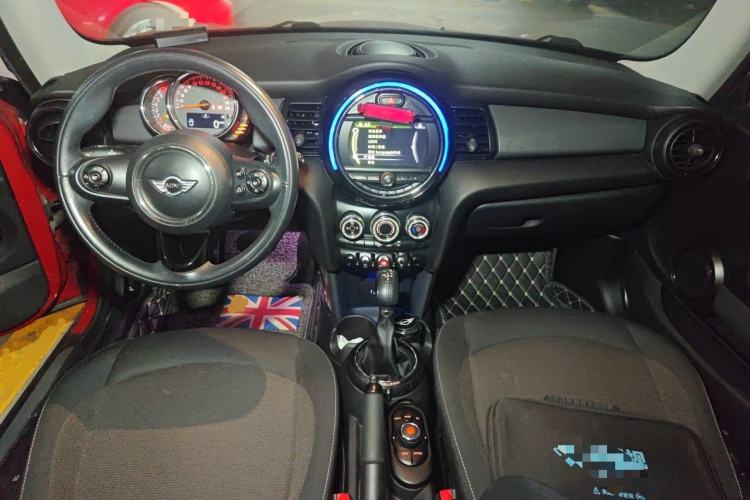 Used MINI 2014 1.5T COOPER Fun Center Console