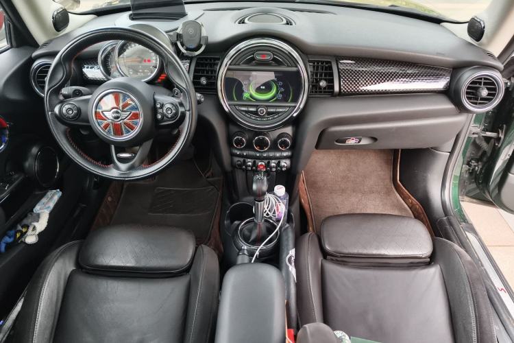Used MINI 2014 2.0T COOPER S Excitement Center Console