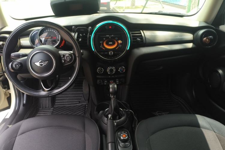 Used MINI 2014 1.5T COOPER Fun Center Console