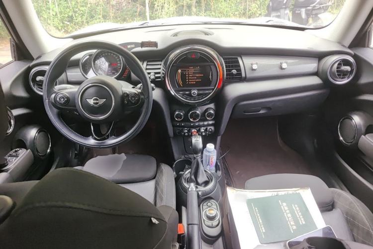 Used MINI 2014 1.5T COOPER Excitement Center Console