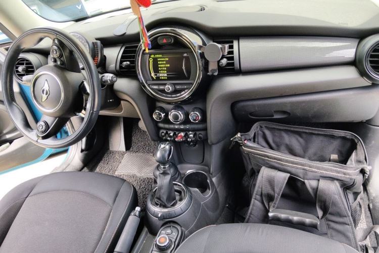 Used MINI 2014 1.5T COOPER Fun Center Console