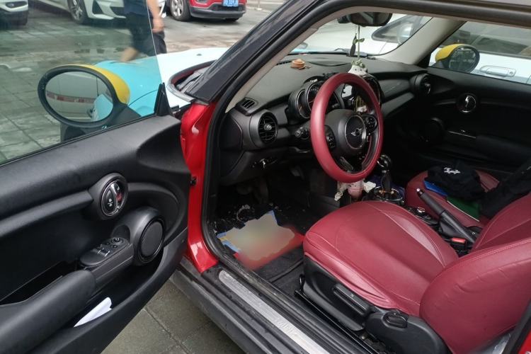 Used MINI 2014 1.5T COOPER Fun Driver Seat