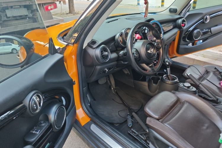 Used MINI 2014 2.0T COOPER S Excitement Driver Seat