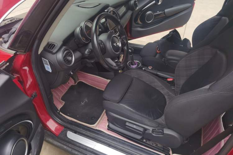 Used MINI 2014 2.0T COOPER S Fun Driver Seat