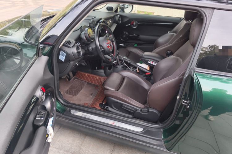 Used MINI 2014 2.0T COOPER S Excitement Driver Seat