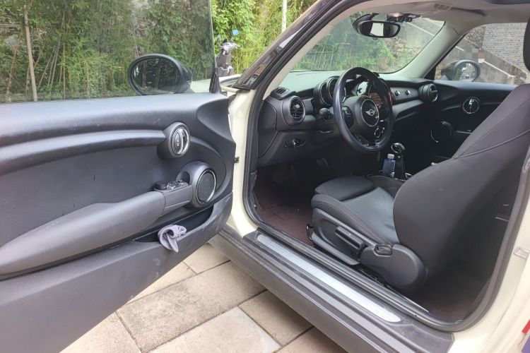 Used MINI 2014 1.5T COOPER Excitement Driver Seat