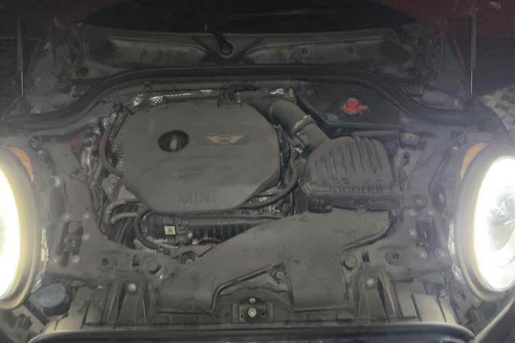 Used MINI 2014 1.5T COOPER Excitement Engine Bay
